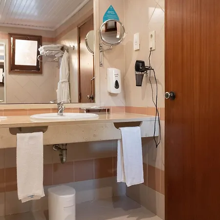 Отель Galo Resort Hotel Alpino Atlantico (Adults Only) Канису