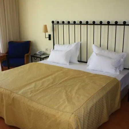 Отель Galo Resort Hotel Alpino Atlantico (Adults Only)