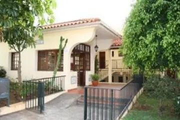 Alpino Atlantico Ayurveda Cure Centre Adults Only מלון קאניקו