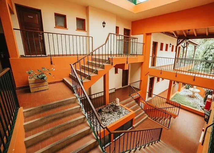 Alpino Atlantico Ayurveda Cure Centre Adults Only Caniço
